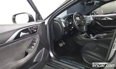 Infiniti Q30 2017 2.0 гидро, миниатюра 10