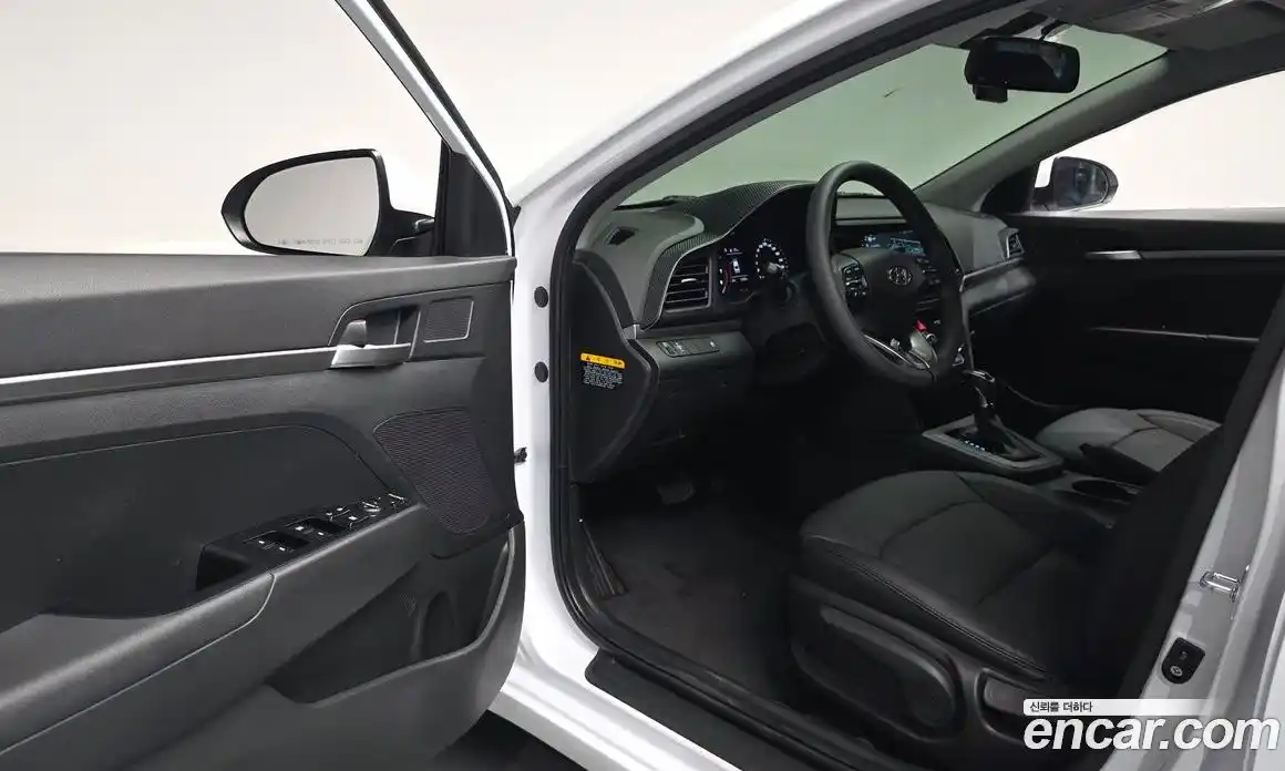 Hyundai Avante 2020 1.6 гидро, фото 12