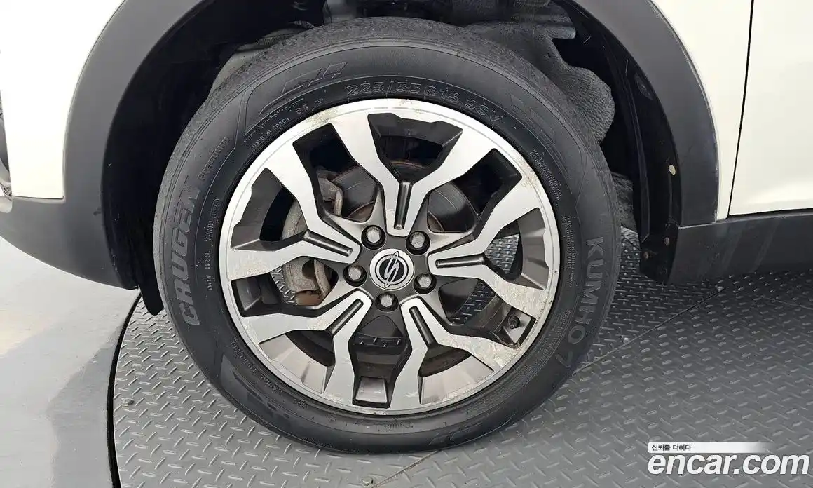 SsangYong Korando 2016 2.2 автомат (гидро), фото 5