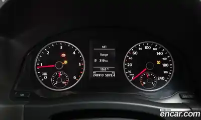 Volkswagen Tiguan 2012 2.0 автомат (гидро), миниатюра 8