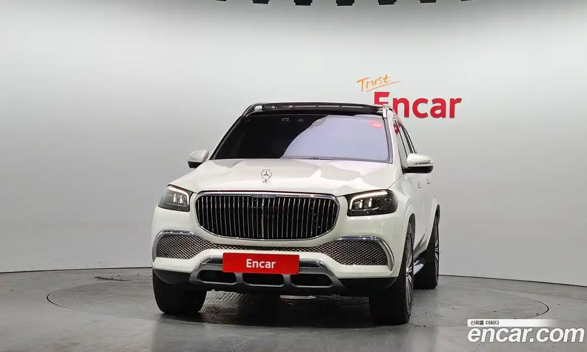 Mercedes-Benz GLS-Class 2023 4.0 гидро, фото 3