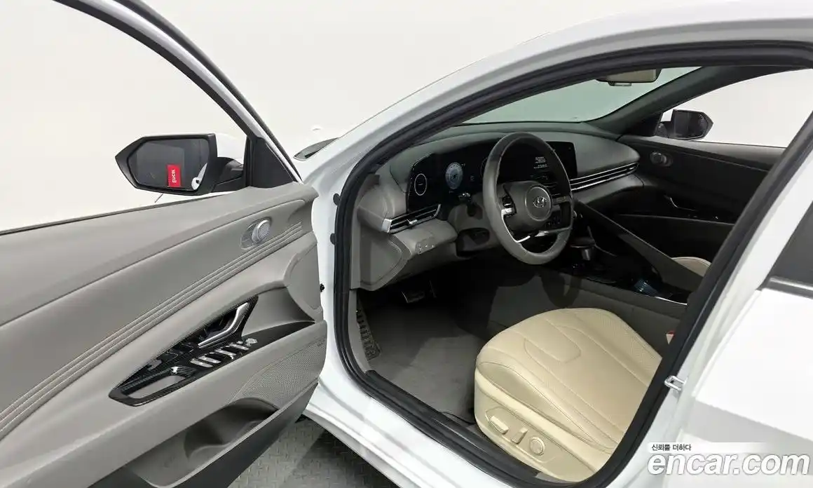 Hyundai Avante 2022 1.6 гидро, фото 13