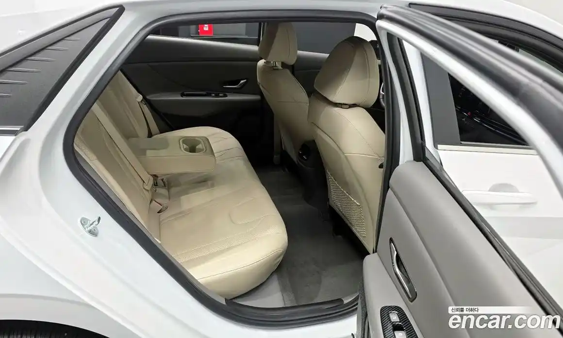 Hyundai Avante 2022 1.6 гидро, фото 18