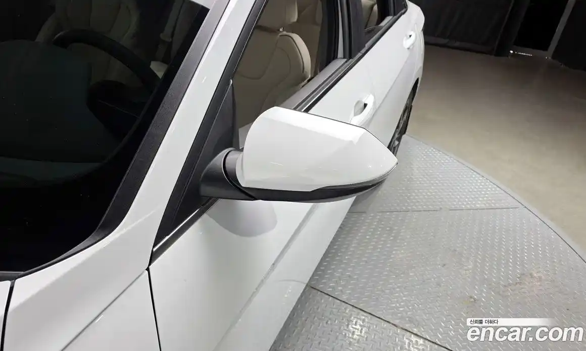 Hyundai Avante 2022 1.6 гидро, фото 32