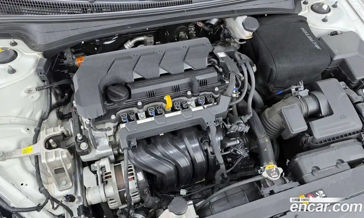 Hyundai Avante 2022 1.6 гидро, фото 6
