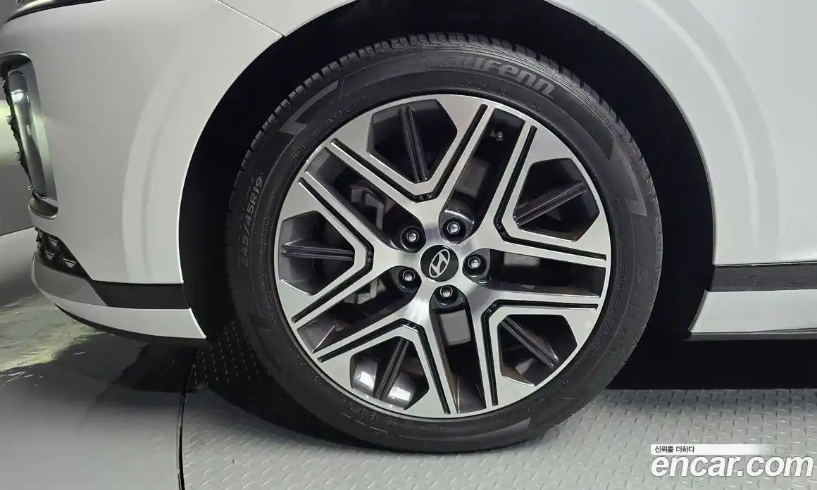 Hyundai Grandeur 2024 3.5 гидро, фото 5