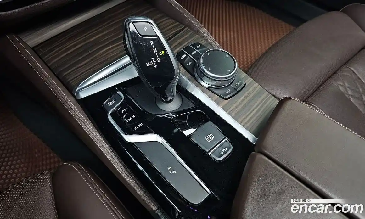 BMW 5-Series 2018 2.0 гидро, фото 9
