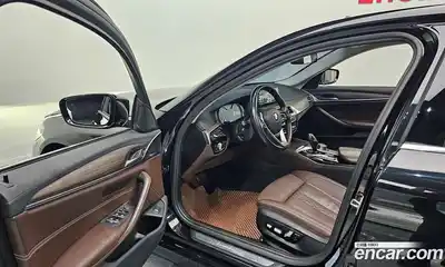 BMW 5-Series 2018 2.0 гидро, миниатюра 10