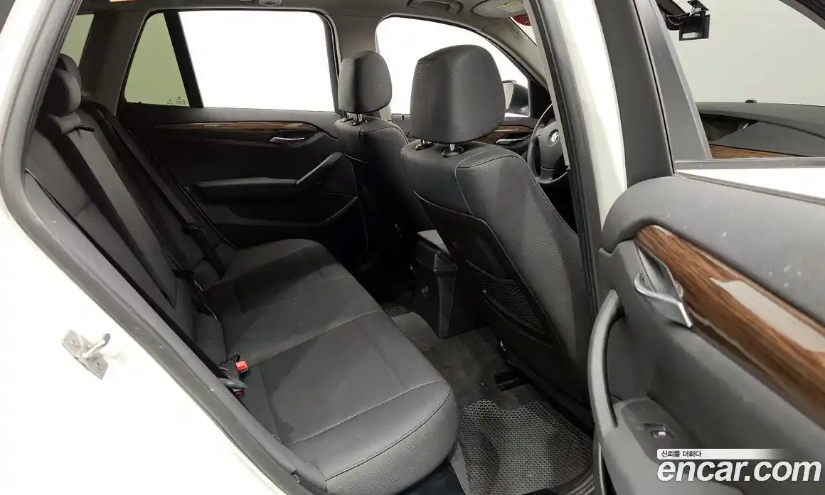 BMW X1 2014 2.0 гидро, фото 12