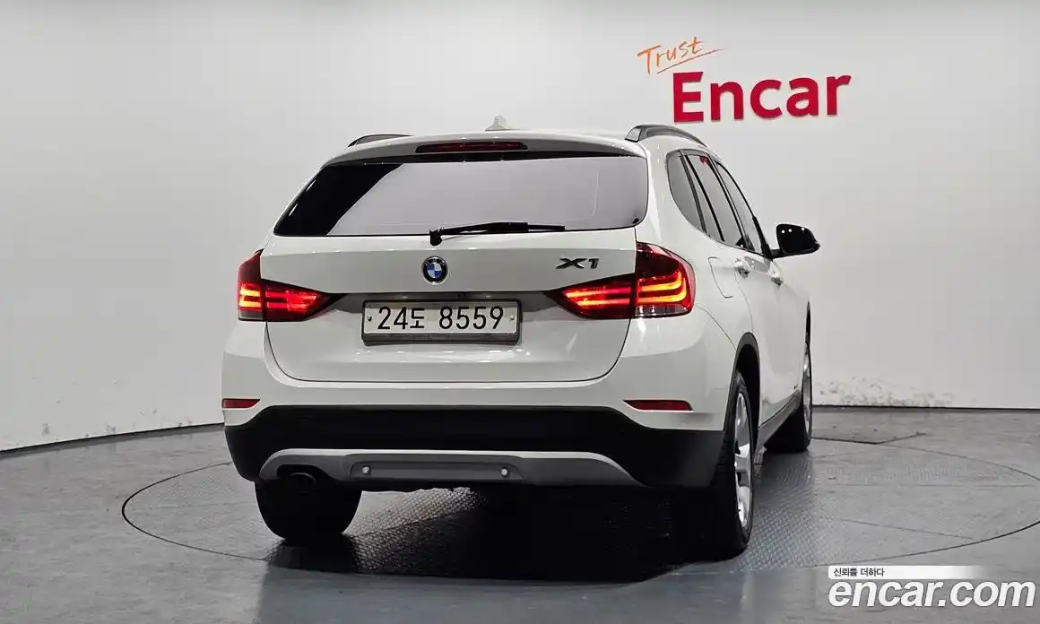 BMW X1 2014 2.0 гидро, фото 4