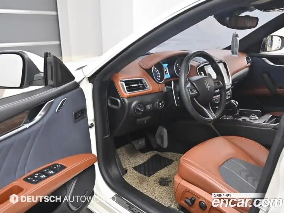 Maserati Ghibli 2017 3.0 гидро, фото 11