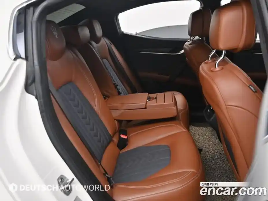 Maserati Ghibli 2017 3.0 гидро, фото 12