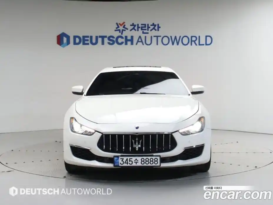 Maserati Ghibli 2017 3.0 гидро, фото 3