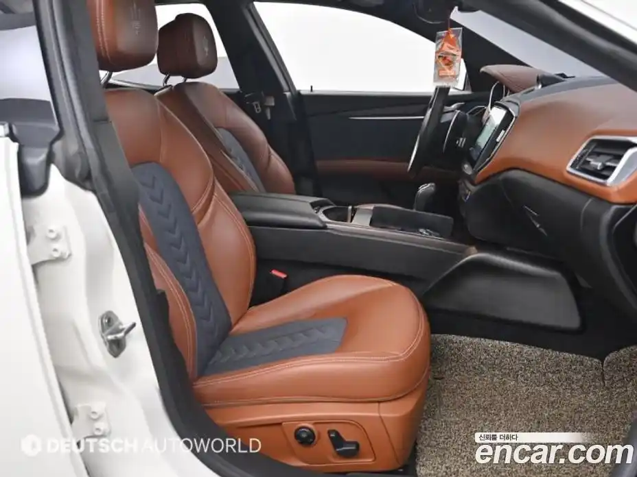 Maserati Ghibli 2017 3.0 гидро, фото 10