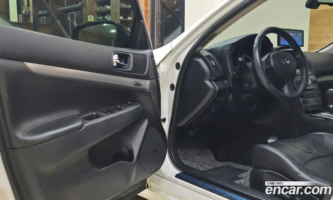 Infiniti G 2010 3.7 гидро, фото 15