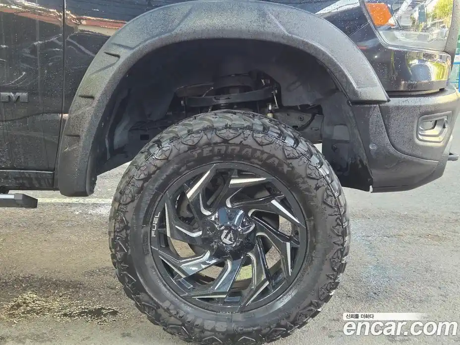 Dodge Ram Pick Up 2019 5.7 гидро, фото 5