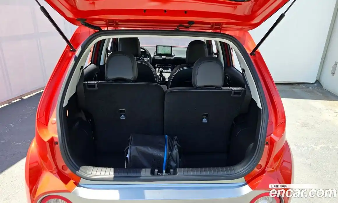 Hyundai Casper 2022 1.0 автомат (гидро), фото 16