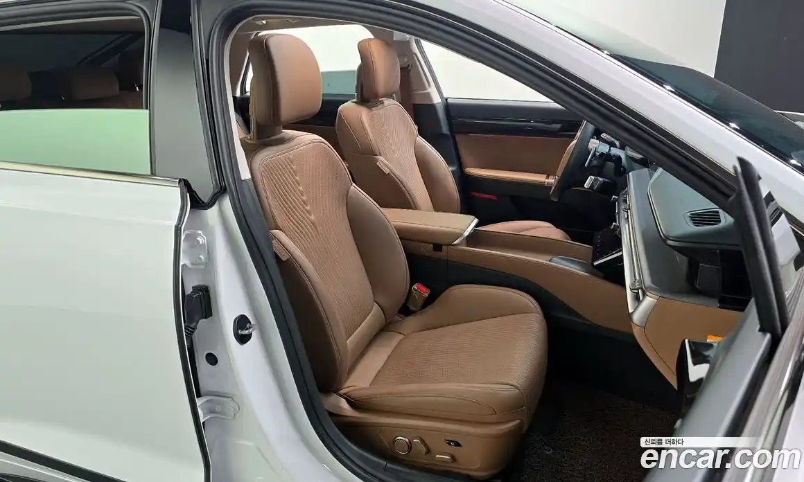 Hyundai Grandeur 2023 1.6 гидро, фото 12