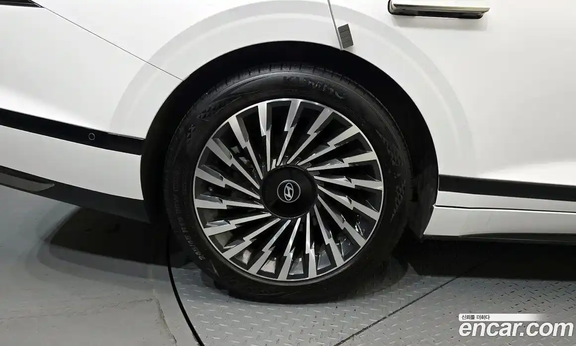 Hyundai Grandeur 2023 1.6 гидро, фото 5