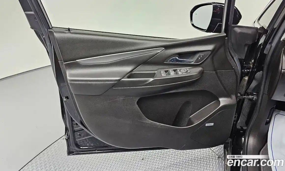Chevrolet Bolt EV 2022 0.2 гидро, фото 14