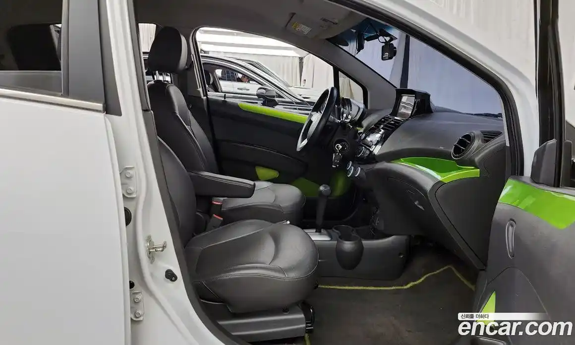 Chevrolet Spark 2014 1.0 гидро, фото 17