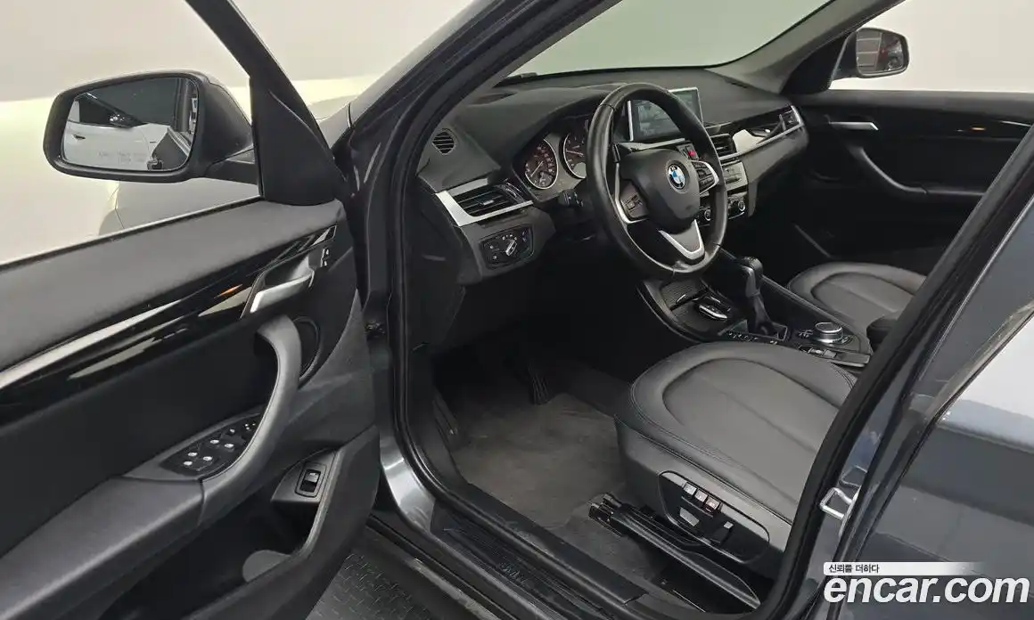 BMW X1 2017 2.0 гидро, фото 13