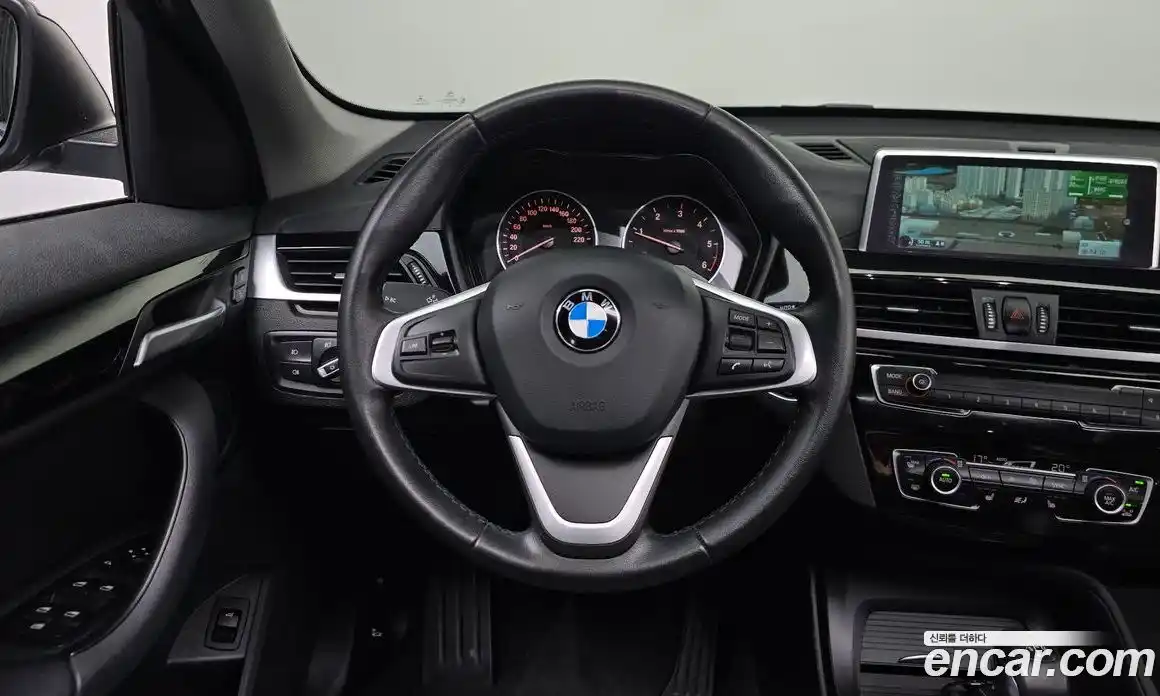 BMW X1 2017 2.0 гидро, фото 18