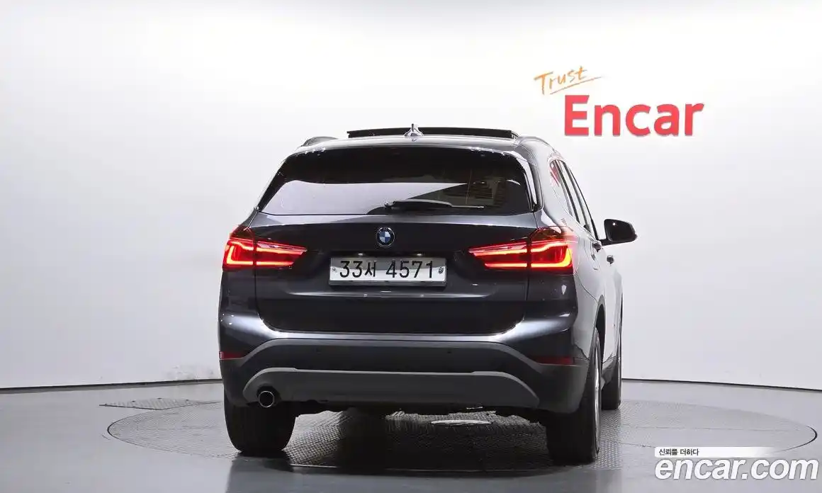BMW X1 2017 2.0 гидро, фото 4