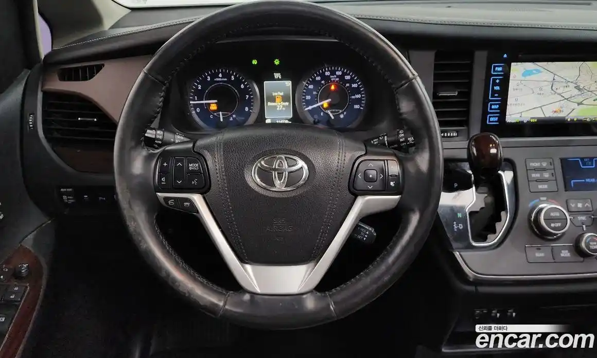 Toyota Sienna 2017 3.5 гидро, фото 15
