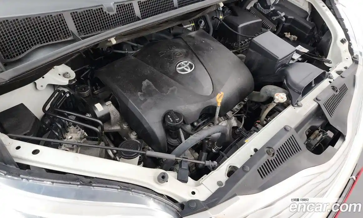 Toyota Sienna 2017 3.5 гидро, фото 6