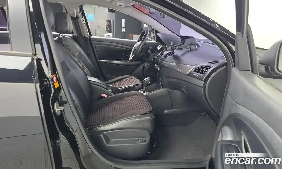 Renault SM3 2015 1.6 гидро, фото 11
