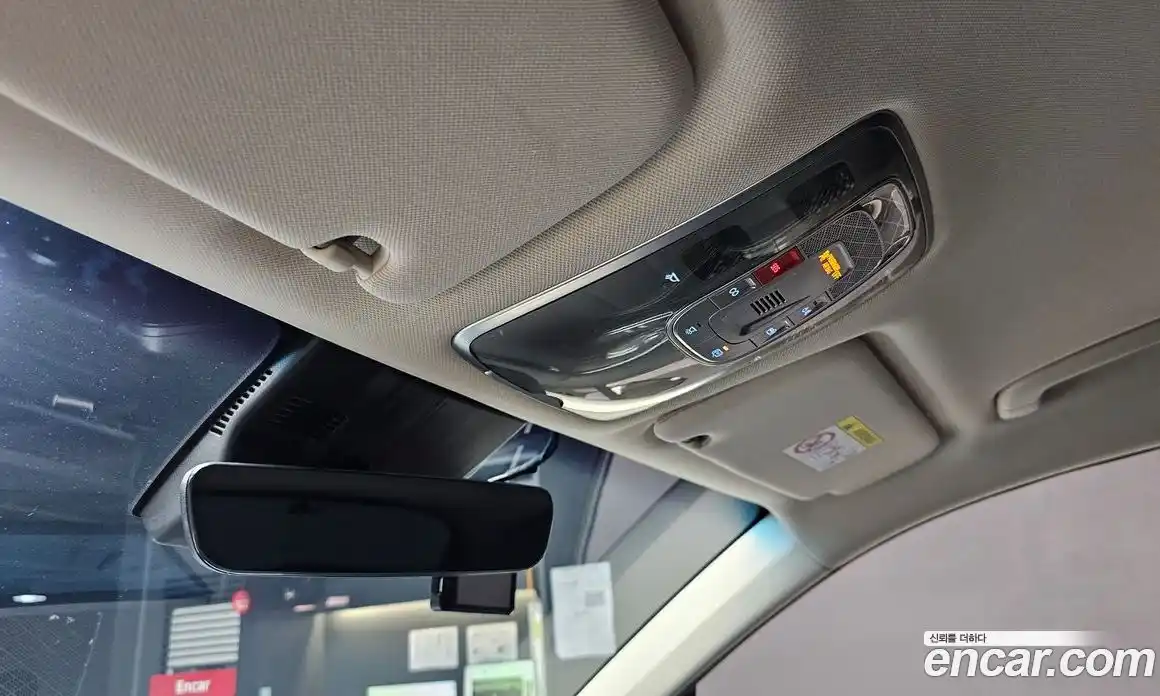 Genesis GV70 2022 0.1 гидро, фото 17