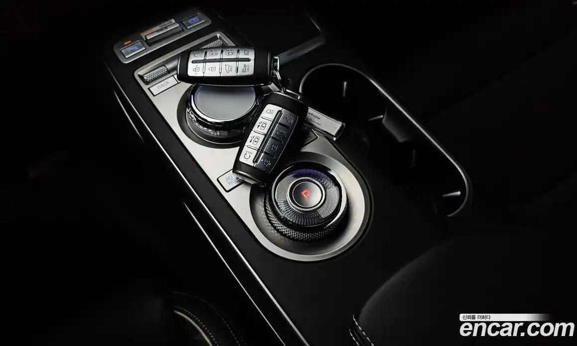 Genesis GV70 2022 0.1 гидро, фото 9