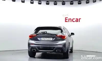 Infiniti Q30 2019 2.0 гидро, миниатюра 4