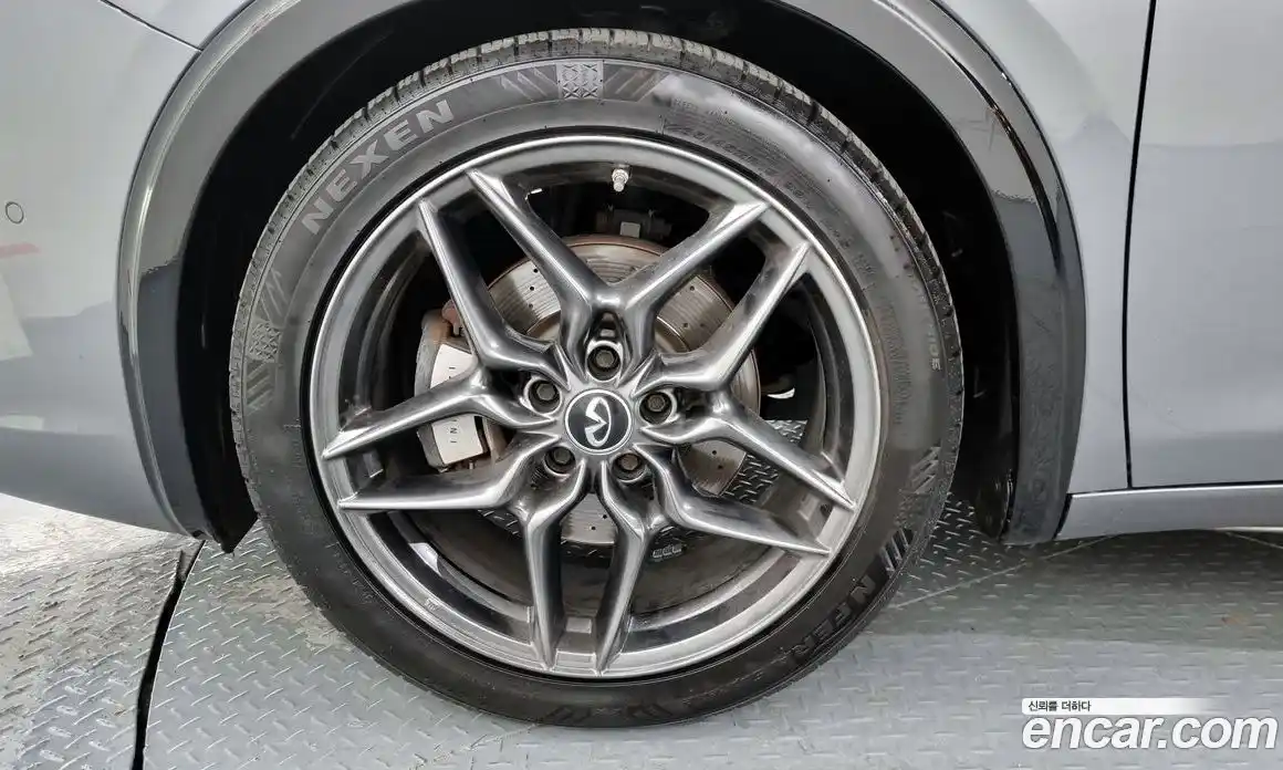 Infiniti Q30 2019 2.0 гидро, фото 5