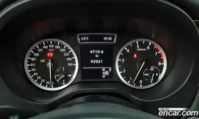 Infiniti Q30 2019 2.0 гидро, миниатюра 8