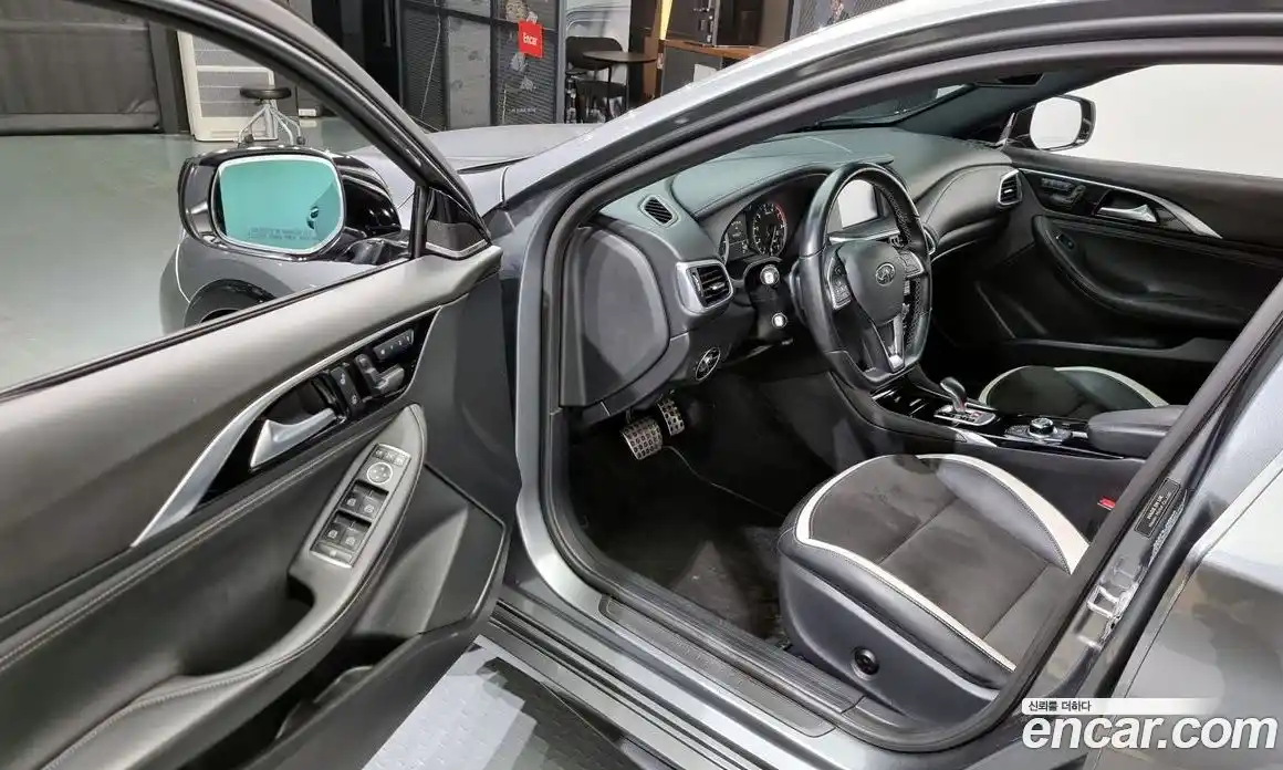 Infiniti Q30 2019 2.0 гидро, фото 10