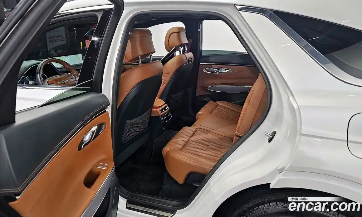 Genesis GV70 2022 2.5 гидро, фото 11