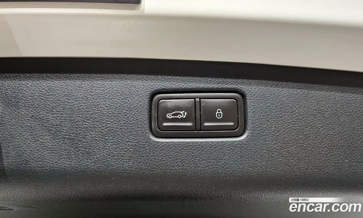 Genesis GV70 2022 2.5 гидро, фото 20