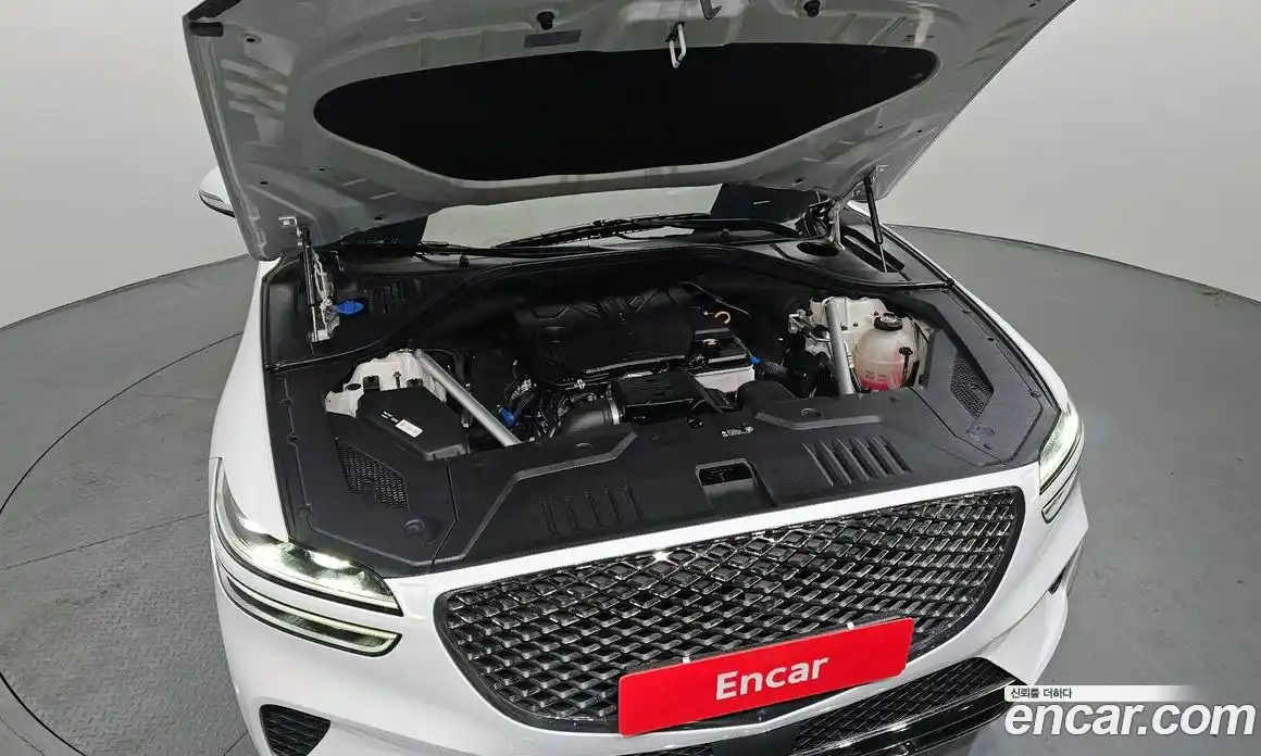 Genesis GV70 2022 2.5 гидро, фото 6