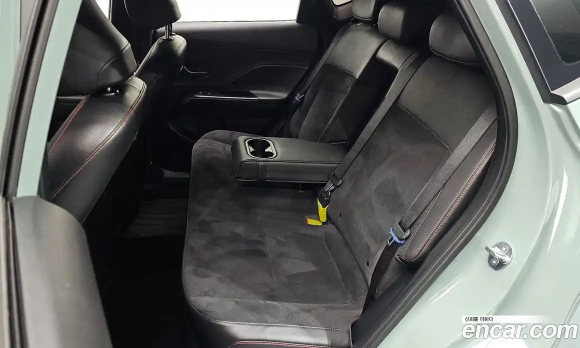 Hyundai Kona 2024 1.6 гидро, фото 10