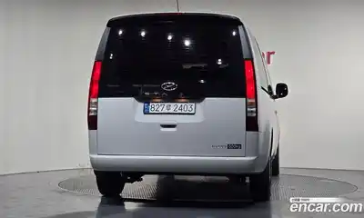 Hyundai Staria 2023 2.2 гидро, миниатюра 4