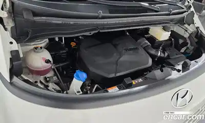Hyundai Staria 2023 2.2 гидро, миниатюра 6