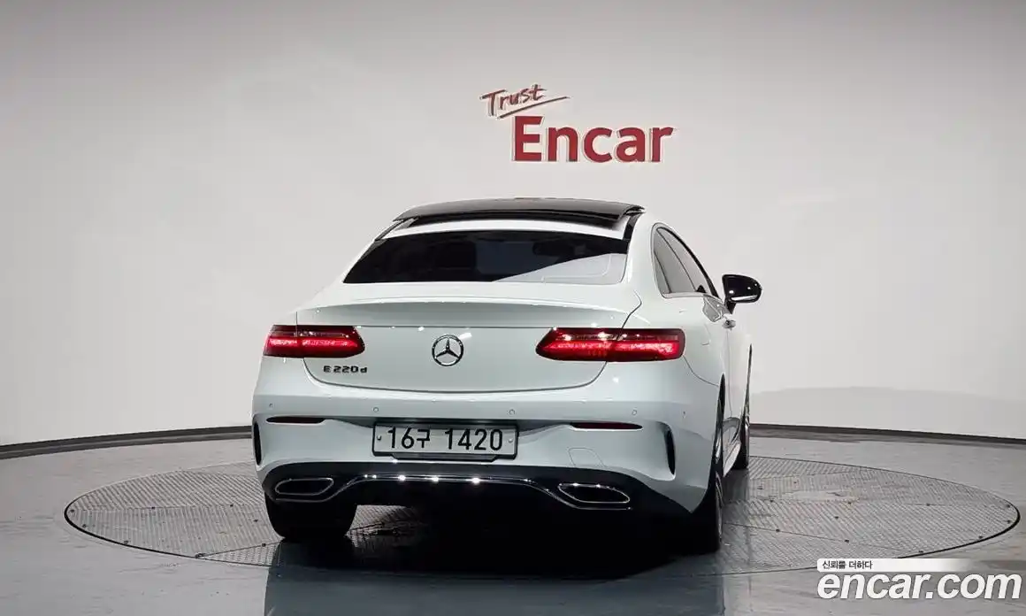 Mercedes-Benz E-Class 2018 1.9 гидро, фото 4