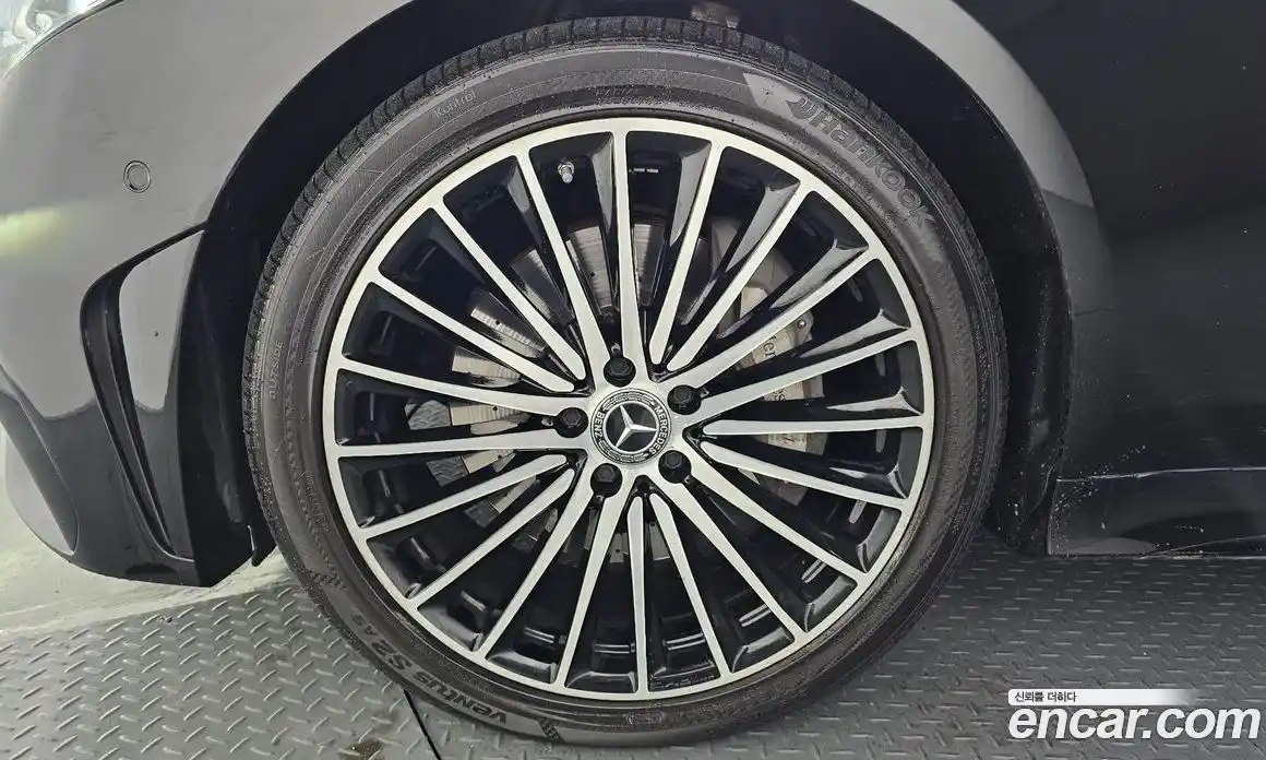 Mercedes-Benz CLS-Class 2022 3.0 гидро, фото 5