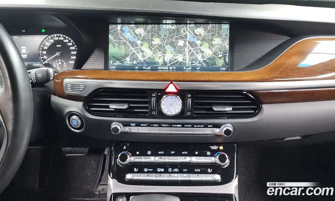 Genesis EQ900 2016 5.0 автомат (гидро), фото 14