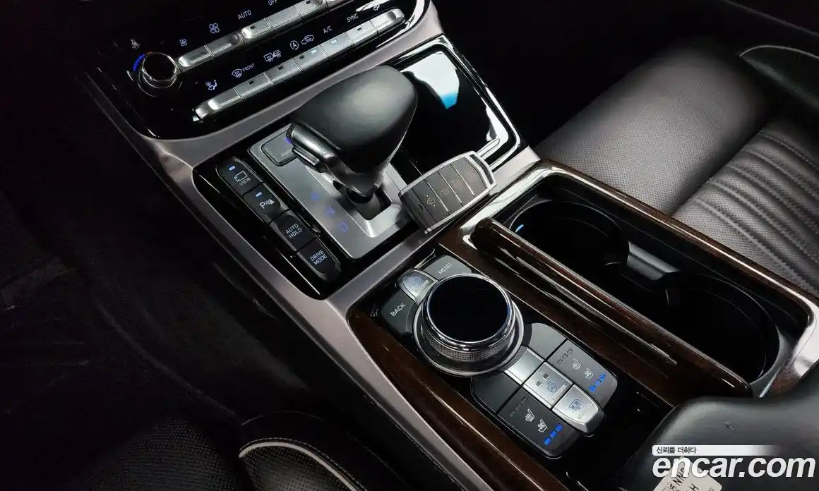 Genesis EQ900 2016 5.0 автомат (гидро), фото 9