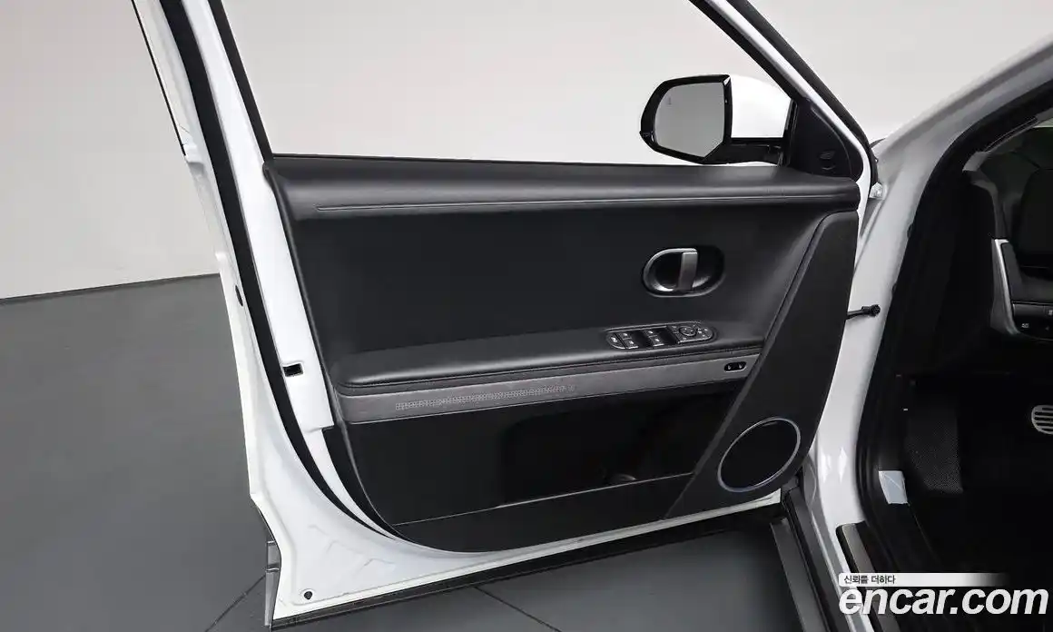 Hyundai Ioniq 5 2025 0.1 гидро, фото 13