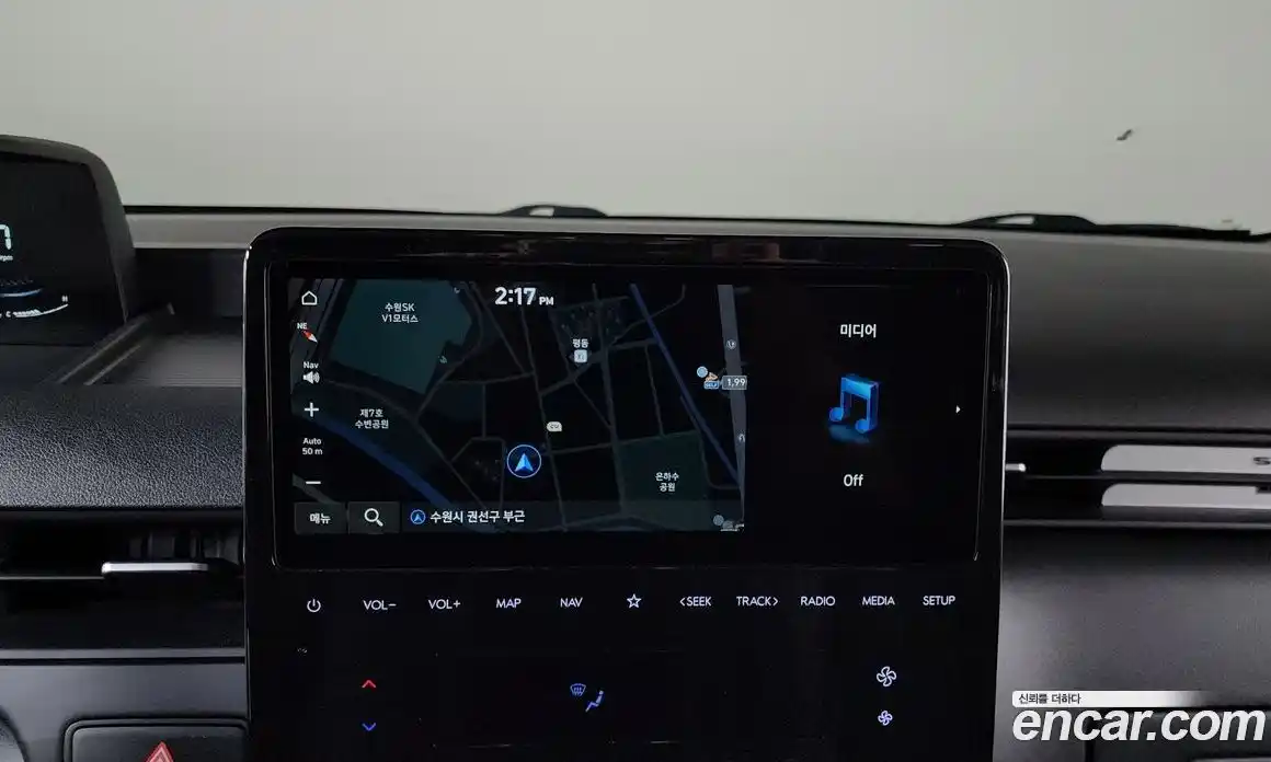 Hyundai Staria 2023 2.2 гидро, фото 19