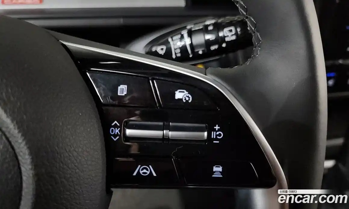 Hyundai Staria 2023 2.2 гидро, фото 23